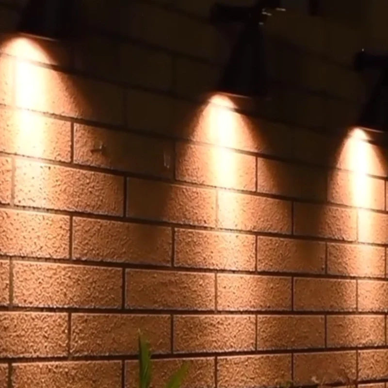Solenergidrottsplatsbelysning
