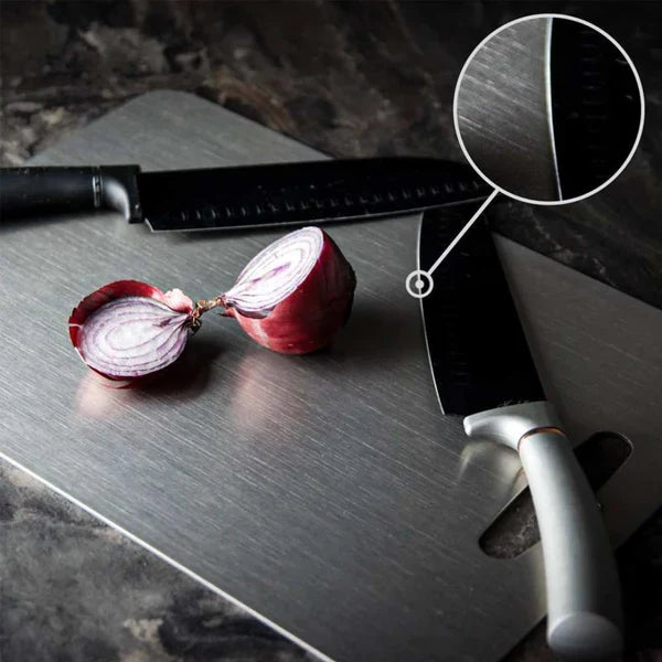 TitanMaster™ | Den professionella, hygieniska skärbrädan i titan