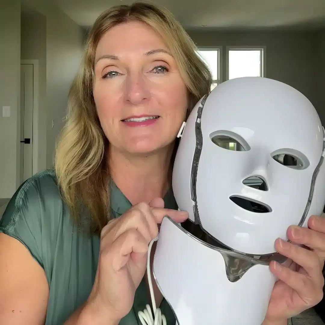 Regen Mask™ LED & Mikroström Ansiktsmask | Synbart fastare hud på 2 veckor