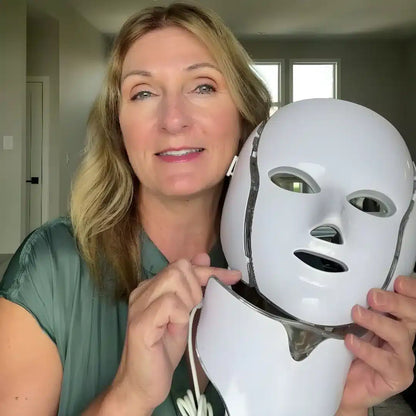 Regen Mask™ LED & Mikroström Ansiktsmask | Synbart fastare hud på 2 veckor