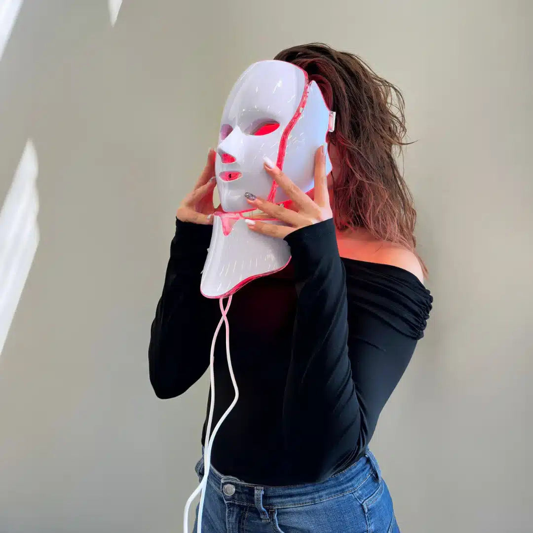Regen Mask™ LED & Mikroström Ansiktsmask | Synbart fastare hud på 2 veckor