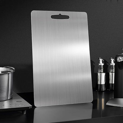 TitanMaster™ | Den professionella, hygieniska skärbrädan i titan